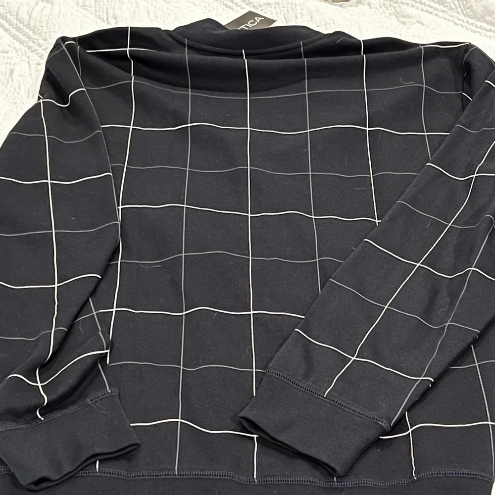 MENS NAVY PLAID ZIP UP SWEATER - Picture 2 of 5